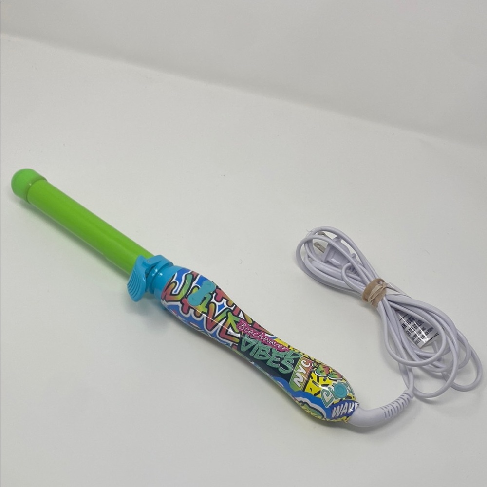 beachwaver bw164 graffiti hair curler